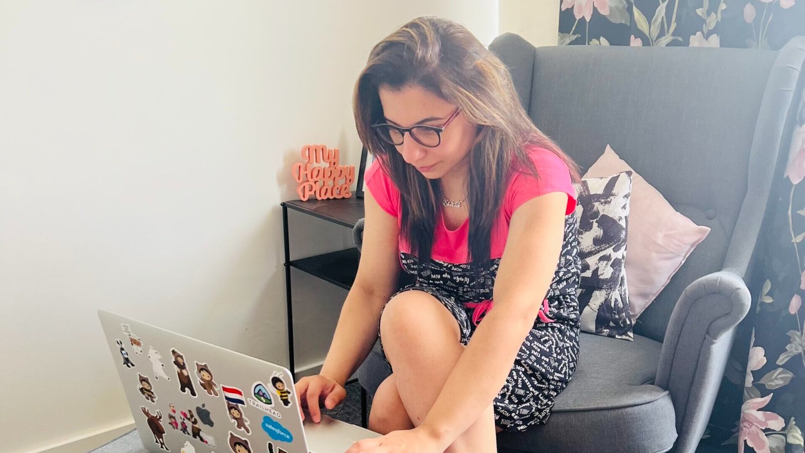 How I Switched to Tech Without a Tech Degree (3 Career Changes, 76 Rejections)